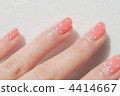 nail  4414667