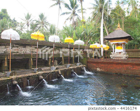 Bathing ground of Bali holy temple 4416174