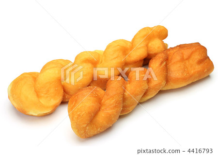 扭曲甜甜圈 扭曲甜甜圈 4416793