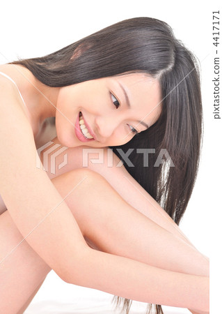 female, lady, woman 4417171