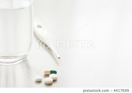 一個冷的形象 4417699
