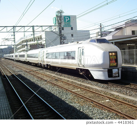 Super Hitachi 651 series Tsuchiura Station 4418361