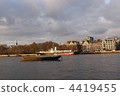 sightseeing boat, sightseeing ship, britain 4419455