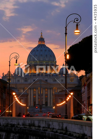 The Papal Basilica of Saint Peter in Vatican. 4435935