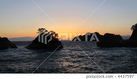在Dogake海島的日落 在Dogake海島的日落 4437597