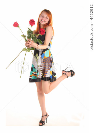 Beautiful girl with roses 4452912