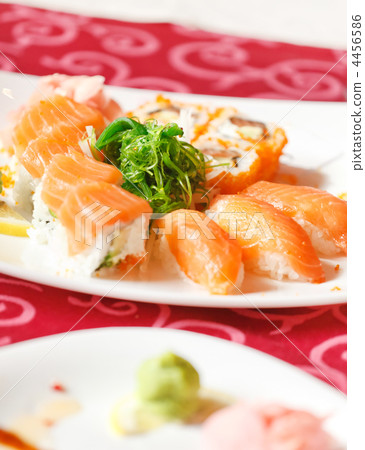 sushi on the table 4456586