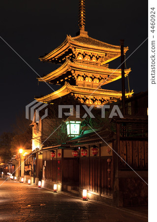 Higashiyama flower light road Yasaka tower Higashiyama flower light road Yasaka tower 4460924