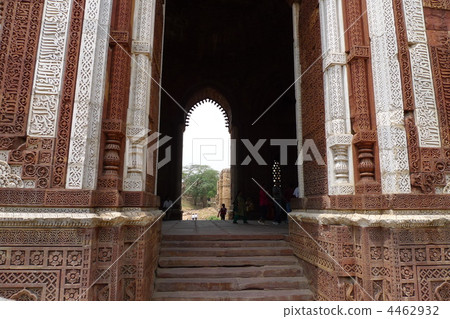 Delt's Qutub Minar (World Heritage) Delt's Qutub Minar (World Heritage) 4462932