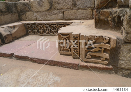 Delt的Qutub Minar（世界遺產） 4463184