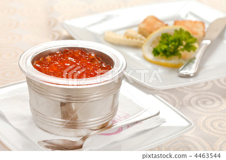 red caviar with toast 4463544
