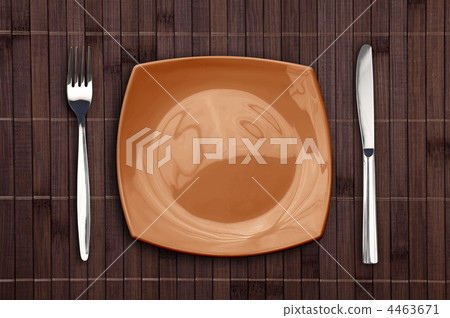 Bamboo placemat with square plate fork and knife 4463671
