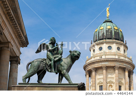 Gendarmenmarkt square, Berlin 4464144