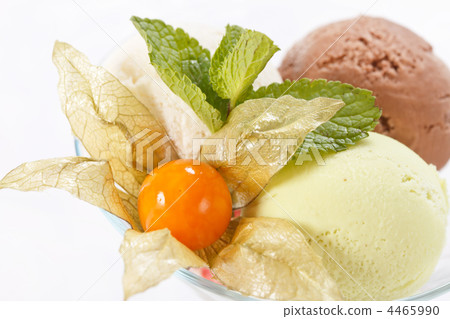 scoops of ice cream scoops of ice cream 4465990