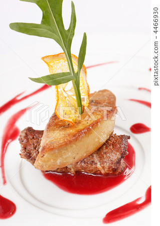 foie gras with sauce 4466930