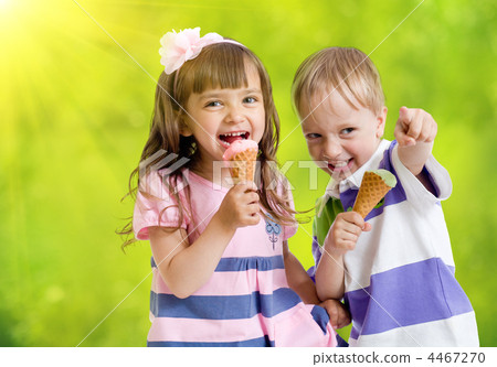 Children with icecream cone outdoor in hot summer day 4467270