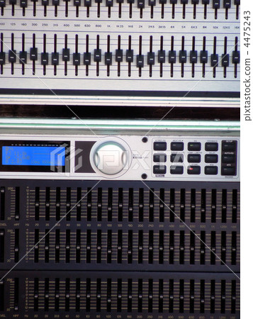 Equalizer Equalizer 4475243