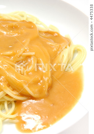 可口海膽奶油色意大利麵食 可口海膽奶油色意大利麵食 4475338