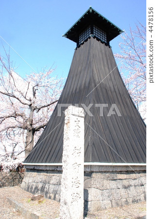 住吉燈塔和櫻花 4478156