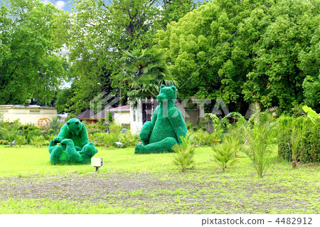 Park with playing bears near SeaPort in Sochi. Park with playing bears near SeaPort in Sochi. 4482912