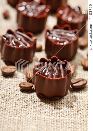 chocolate sweets chocolate sweets 4483736
