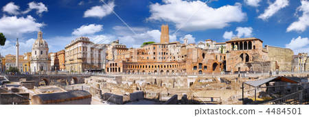 Roman forum in Rome, Italy. 4484501