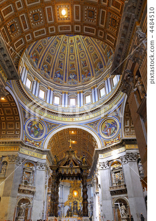 St. Peter's Basilica, . Indoor interior. Vatican St. Peter's Basilica, . Indoor interior. Vatican 4484510