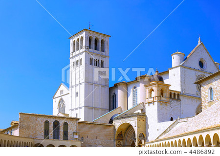 City cview of Assisi. Umbria. Italy 4486892