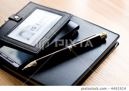 Business item 4491914