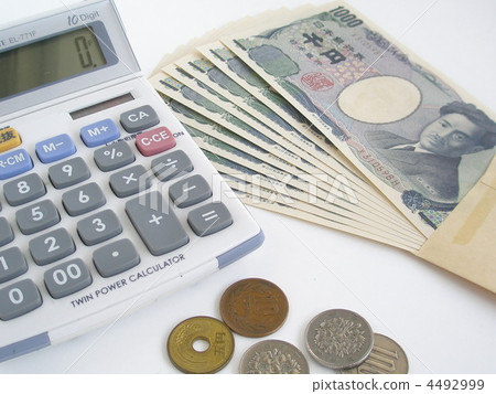 Money and calculator 4492999