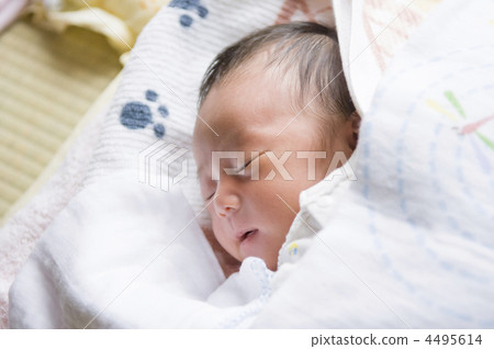 Sleeping baby Sleeping baby 4495614