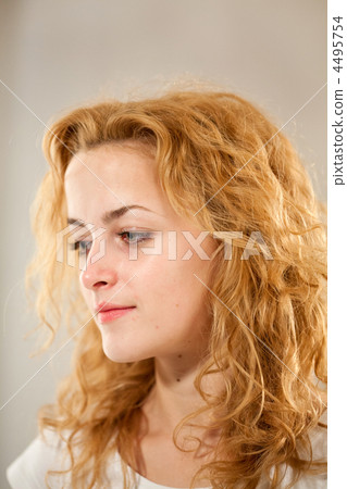 beautiful woman beautiful woman 4495754