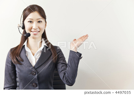 Female operator 4497035