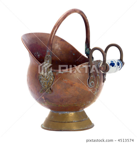 Antique copper jar. Isolated image. 4513574