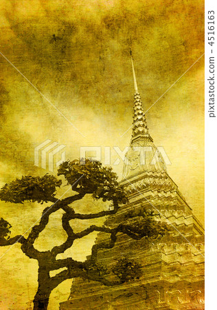 Vintage image of Golden stupa in Wat Phra Kaew, Bangkok Vintage image of Golden stupa in Wat Phra Kaew, Bangkok 4516163