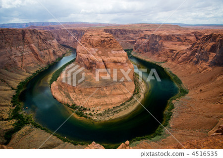 Horseshoe bend, Colorado River, Arizona Horseshoe bend, Colorado River, Arizona 4516535