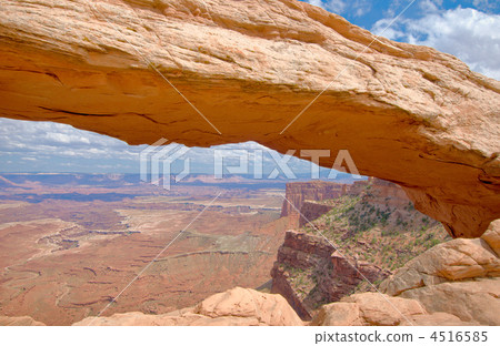 Mesa arch, Canyonlands, Utah, USA 4516585