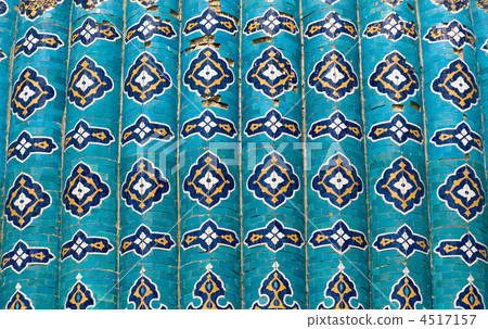 Tiled background with oriental ornaments 4517157