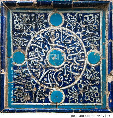 Tiled background with oriental ornaments Tiled background with oriental ornaments 4517183