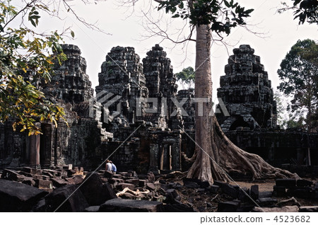 靠近 Banteay Kdei 中央神殿（吳哥窟，暹粒，柬埔寨） 4523682