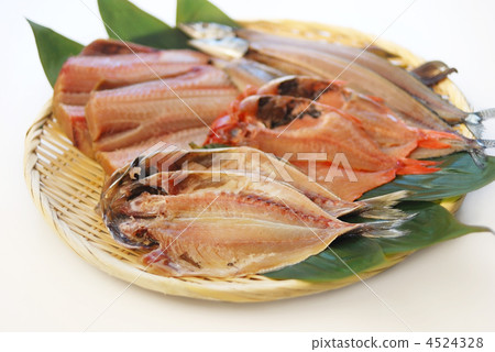 乾魚 4524328