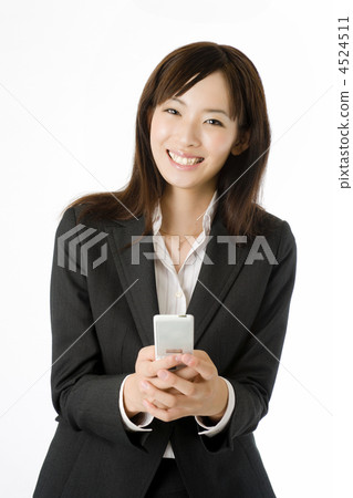 Mobile phones and female employees Mobile phones and female employees 4524511