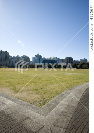 Makuhari Baytown Plaza 4525674