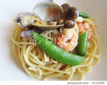 Spring pasta Spring pasta 4525990