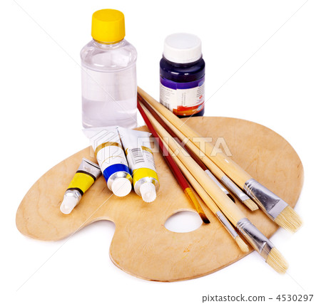 Close up of  paint mixed on  palette. 4530297