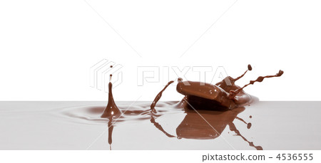 chocolate splash 4536555