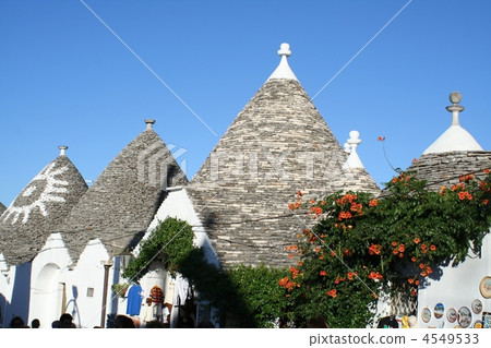 Sunny Alberobello 4549533