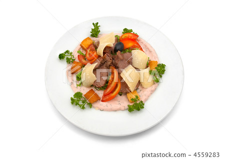 Veal salad with vegetables and parmesan Veal salad with vegetables and parmesan 4559283