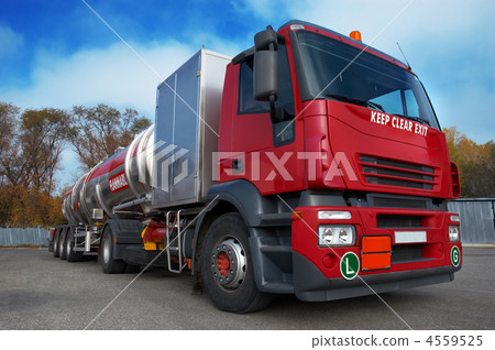 airport refuelling vehicle 4559525