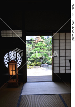 Japanese style building 4562097